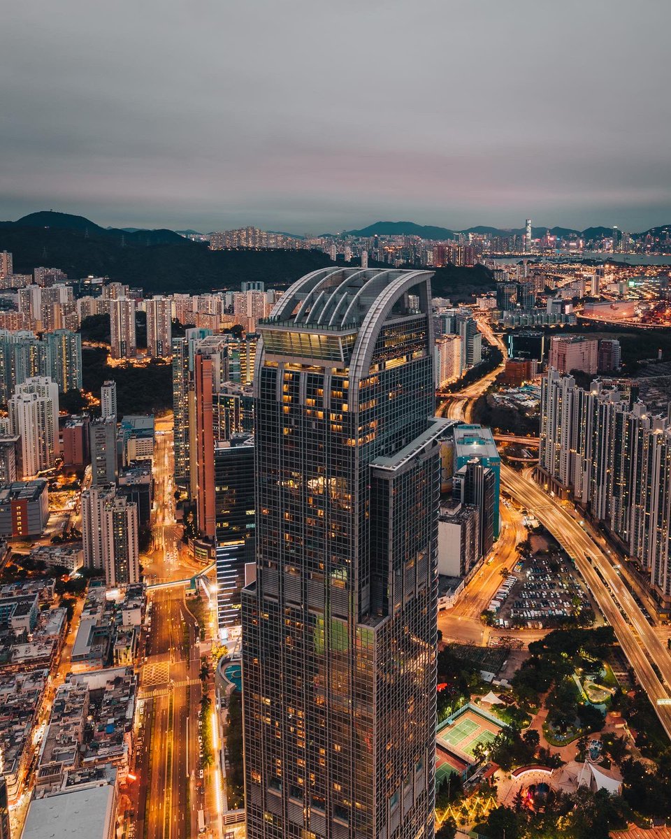 jsrpixel's tweet image. Did you know this is the Nina Tower one of the top 10 favorite skyscrapers in Hong Kong in Tsuen Wan?
@DJIGlobal