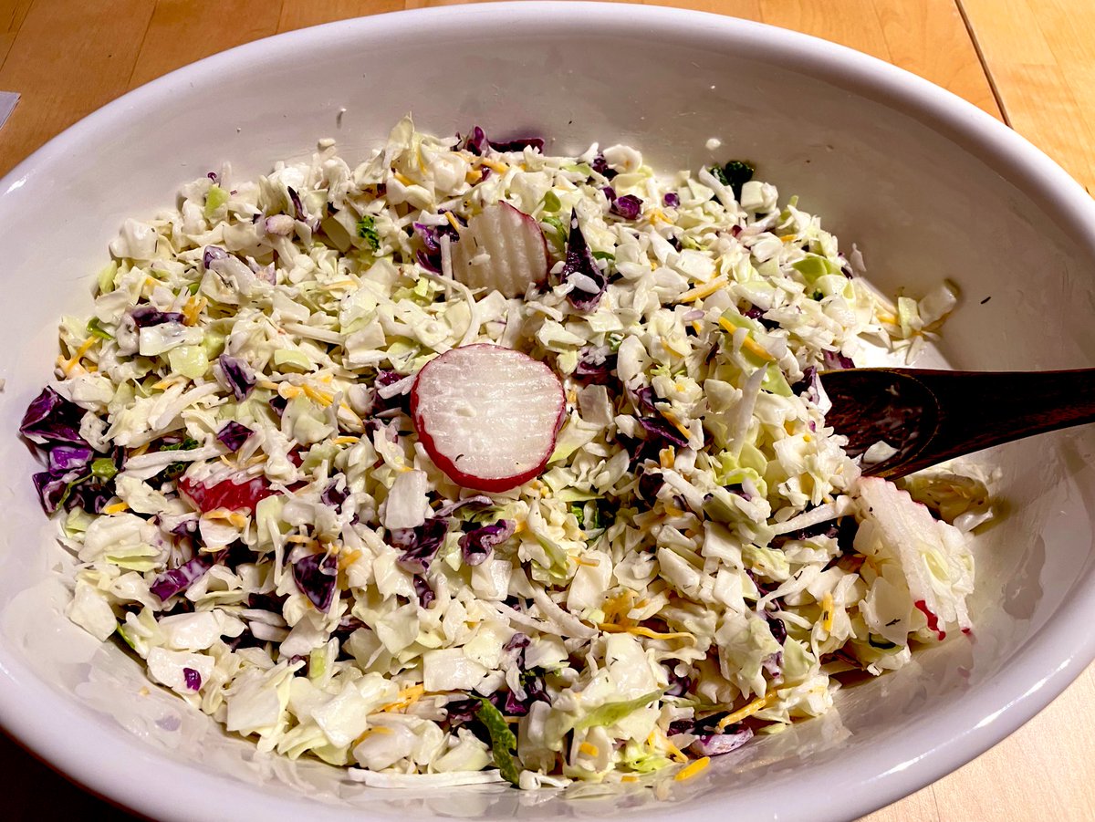 0141CAPTlunch's tweet photo. Captain’s dinner #dinner #salad https://t.co/8dyKrqy87S