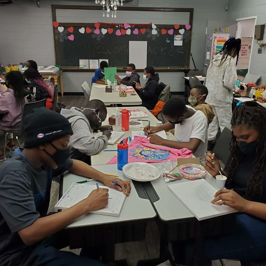 OfficialCJUE's tweet photo. The Coalition for Justice, Unity, &amp; Equity Youth Group at STAG is back open! 🙌🏾

Full post: https://t.co/kWRyOVWDRT https://t.co/eqdZM1R0dj