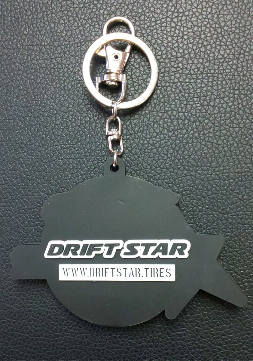 jspgCChKzXLkf6J's tweet photo. VALINO TIRE様からDRIFT STAR⭐️のキーホルダー沢山届きました!
欲しい方は早い者勝ちですよ~
#VALINOTIRE https://t.co/lF7hbqA3sM