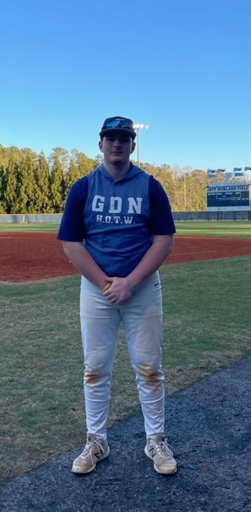 CoachTurco8's tweet photo. 1st full week of BP in the books and team "X" takes the 1st #Toughout Trophy!

@z_wright34 also takes home the week 1 hitter of the week!

@JonesyNick30
#AndrewWalters
#LoganRapp

#GDN
#HOTW
#PGATO https://t.co/T3yOJF7JyC