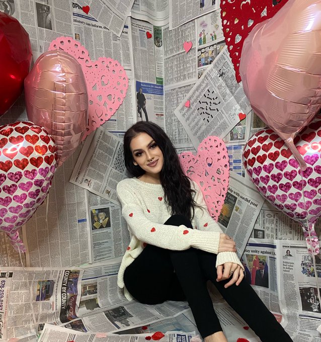 took vday pics and I&rsquo;m obsessed 🥺 https://t.co/Q8XTyl9ias<a href="/tag/newprofilepic"class="tags"><span>#newprofilepic</span></a>