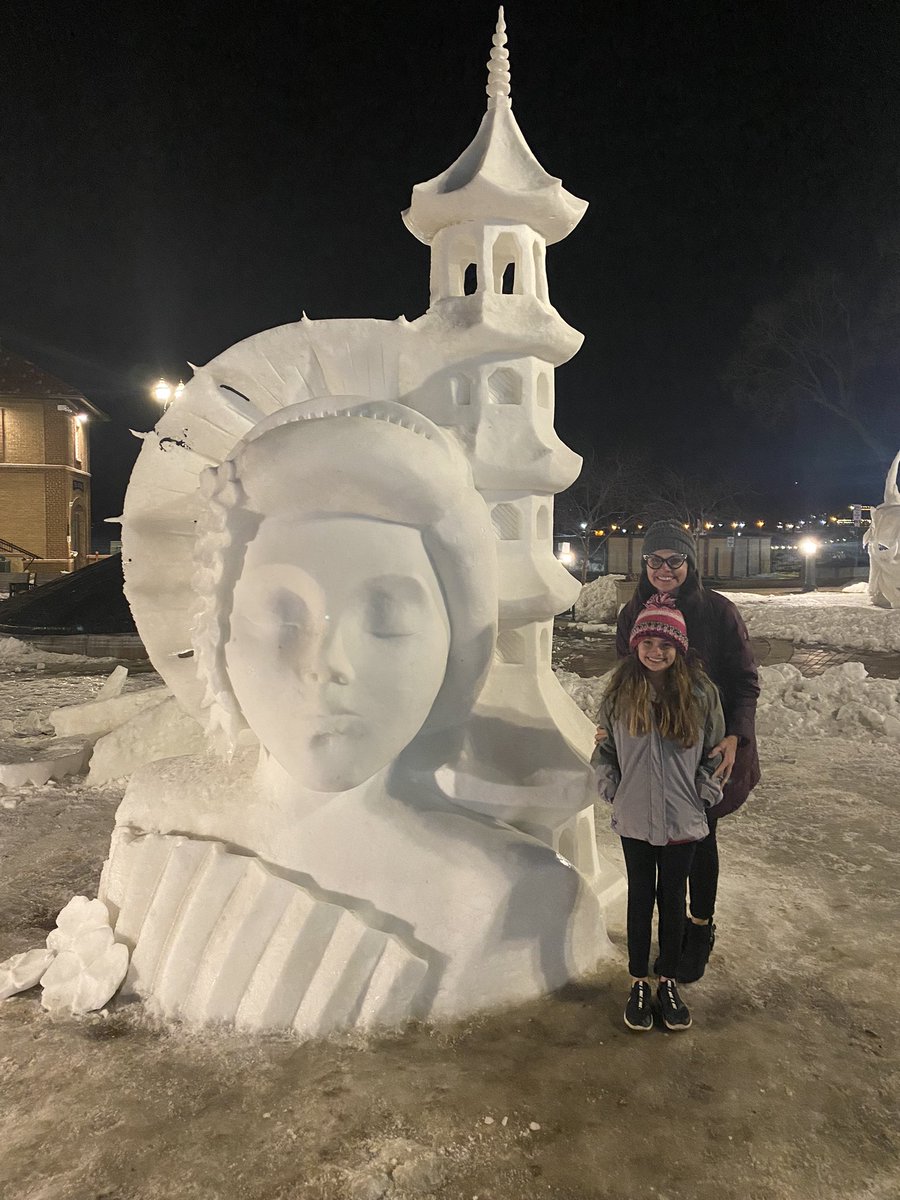 DrVickiLarson's tweet photo. I’m so grateful for traditions…even when we need to be flexible to keep them going. Dinner, ice sculptures and early b-day celebrations. I even spied Crosbee #HarvardisGrateful #goodbye45 #traditions https://t.co/QCVJTjcuxG