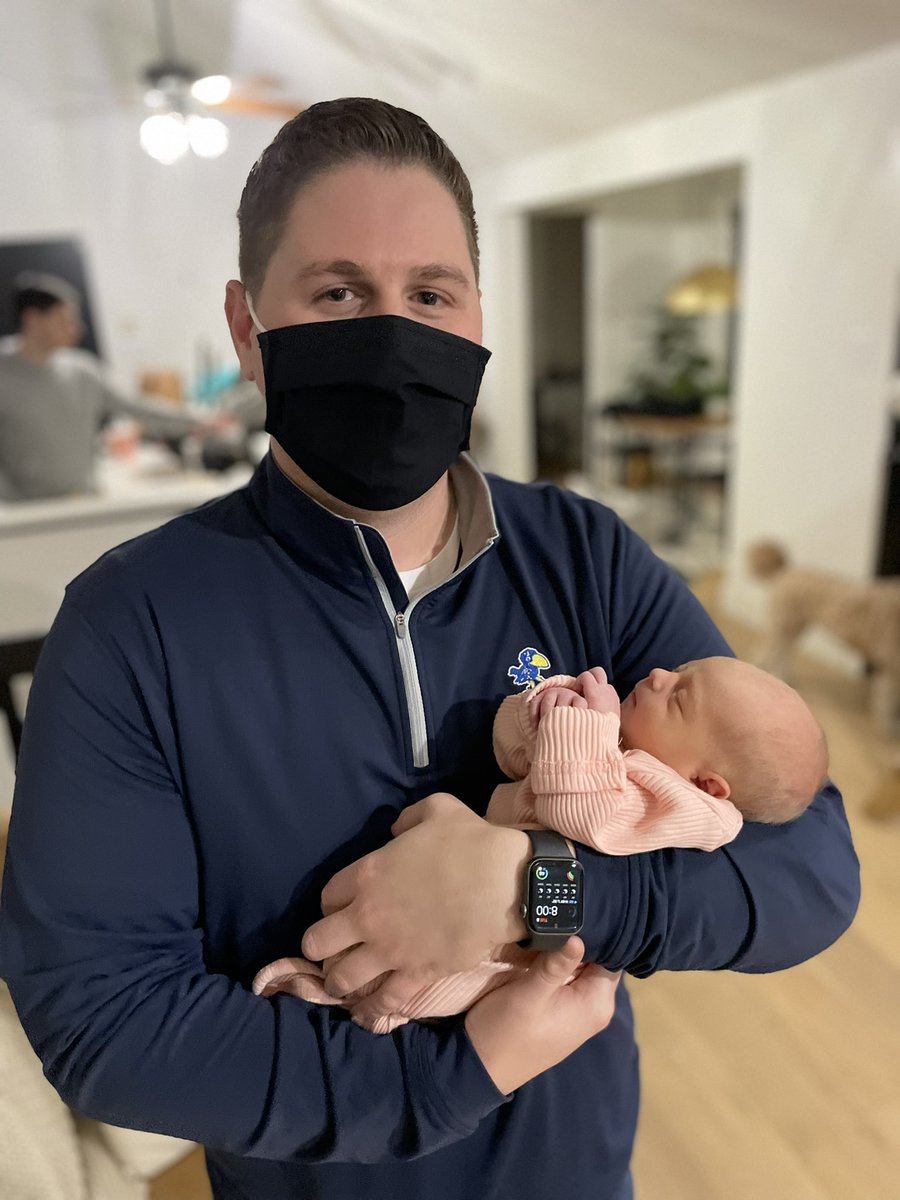 RRinehart2012's tweet image. Just spent 30 minutes ranting to her about how the 2020 Kansas Jayhawks would have won the Natty had the tournament not been cancelled. She wasn’t interested. #UncleRyan