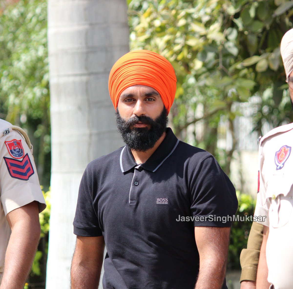 Happy 35st Birthday Jaggi Johal.

ਅੱਜ ਭਾਈ ਜਗਤਾਰ ਸਿੰਘ ਜੱਗੀ ਜੌਹਲ ਦਾ 35 ਵਾਂ ਜਨਮ ਦਿਨ ਹੈ 
ਸੱਚੇ ਪਾਤਸ਼ਾਹ ਜੀ ਸਦਾ ਅੰਗ ਸੰਗ ਸਹਾਈ ਹੋਣ
#FreeJaggiNow