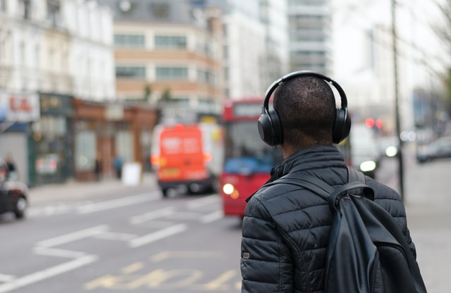 Looking for a new podcast listen? Here are five of the most compelling #Podcasts for those working in FM and the built environment 🎧

Watch now 🎞️ twinfm.com/article/five-p…

#FM #Leadership #FacMan #FacilitiesManagement