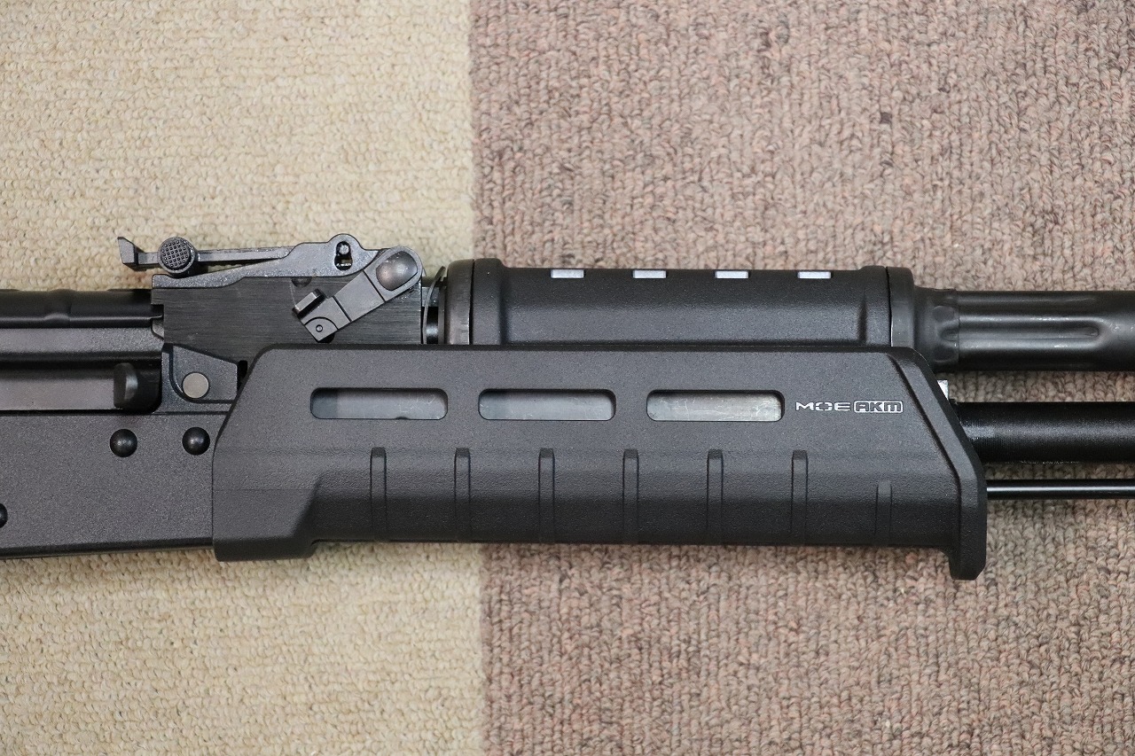 Magpul Zhukov マグプル ジューコフ 実ハンドガード（ECHIGOYA