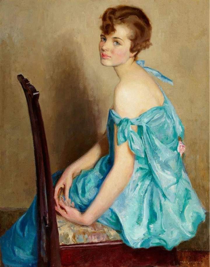 Образ некогда. Перекус на ходу. Обед в офисе. Женщина в запарке. Счастливая девушка.