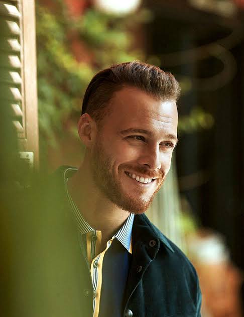 klavkope's tweet photo. Goodmorning to Kerem Bürsin and Kerem Bürsin only. 🤘♥️ https://t.co/gFdigTL1AJ