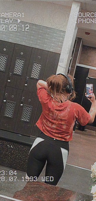 I've been at the gym a lot lately! 💕 can you tell? https://t.co/jTR6UCCJzO