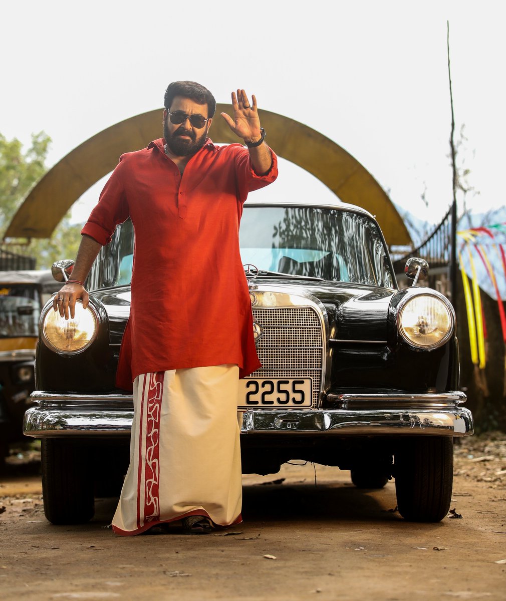 Mohanlal's tweet photo. #Aaraattu 
#AaraattuFromFeb18 
@AarattuMovie @unnikrishnanb https://t.co/kZyMRAqFMg