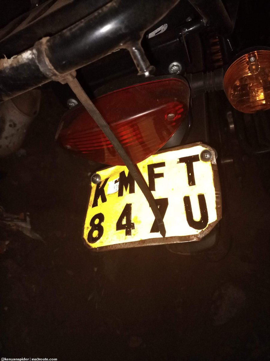 a3Route's tweet photo. 06:41 *VIEWER DISCRETION IS ADVISED *

2 members of a notorious gang that has been violently robbing pedestrians along Ngong Road using bodabodas have been shot dead by police officers on patrol on Riara  https://t.co/TtGFINTidl https://t.co/am52J8OENp via @kenyanspider