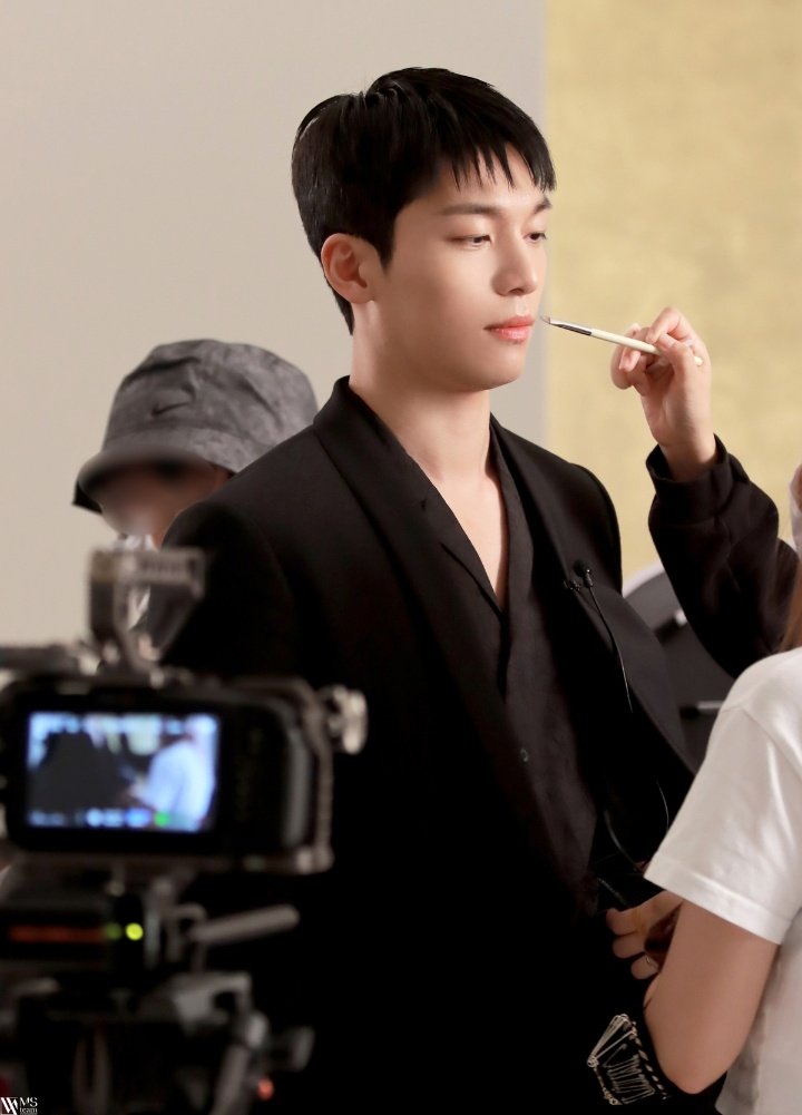 َ (@wihajoonfiles) on Twitter photo 