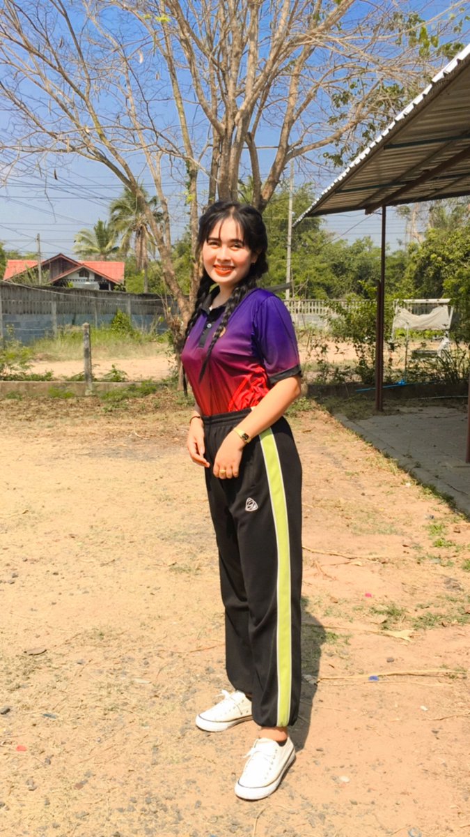 Phatchari_2000's tweet photo. 💜🥀 https://t.co/wS8AzAHQ7u