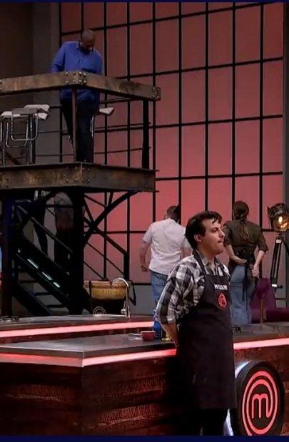 PanchoMatamoros's tweet photo. #MasterChefEcuador Karma es la palabra de esta imagen https://t.co/d0mWVKdIRm