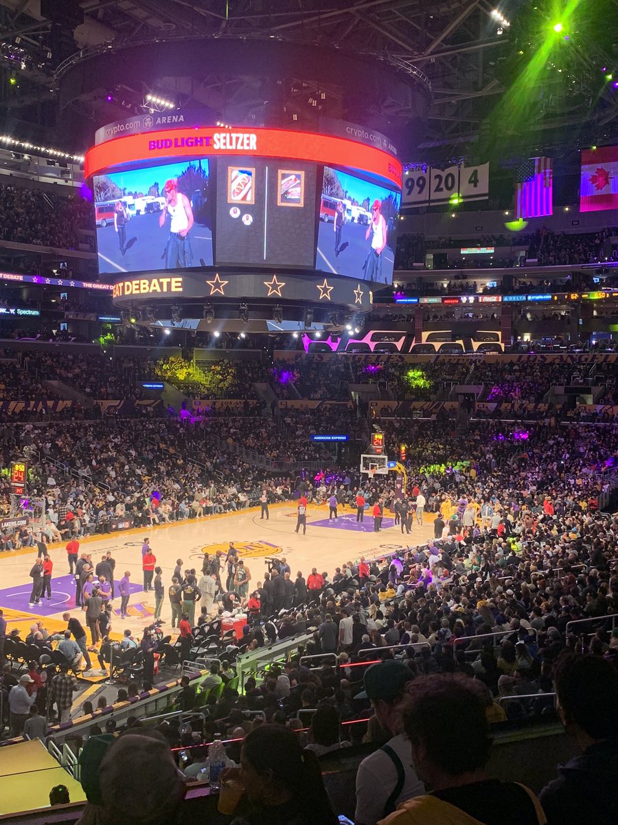 Gee_btc's tweet image. Parking: $70

Ticket: $180 

Seeing your team get blown out: Priceless #LakeShow