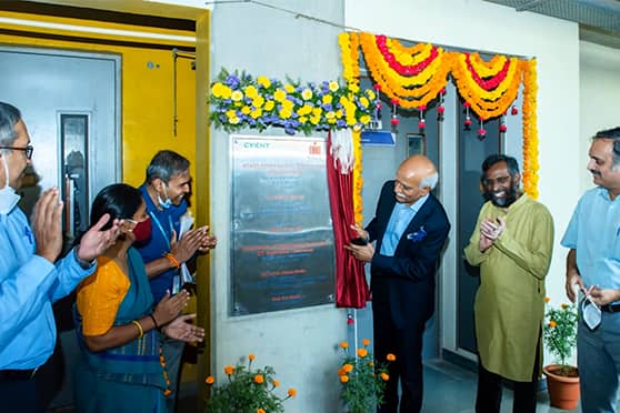 SLSVIndia's tweet photo. Hybrid classrooms inaugurated at IIT Hyderabad
https://t.co/S4wvYmYmTa
#IIT #IIThyderabad #hybridlearning #hybridclass #CSR #CSRreporting #CSR_India #CSR2 https://t.co/uDLb5SzCID