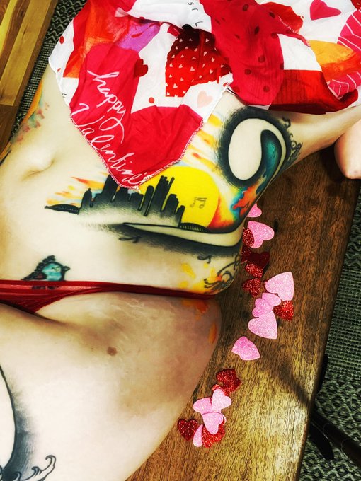 If you were on my onlyfans you&rsquo;d be watching me 👉🏻 my 🍑    But instead you&rsquo;re being a terrible toy and<a href="/tag/allnatural"class="tags"><span>#allnatural</span></a><a href="/tag/linkinbio"class="tags"><span>#linkinbio</span></a><a href="/tag/ginger"class="tags"><span>#ginger</span></a><a href="/tag/vote"class="tags"><span>#vote</span></a><a href="/tag/amputeeawareness"class="tags"><span>#amputeeawareness</span></a>