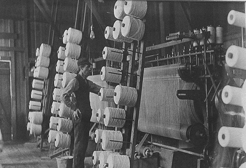 سمعت عن الذي يعمل لديه 43 مليونيرا؟!
من القصص الرائعة اللي قرأتها حول صناعة الأعمال، هي عن “أندروا كارنيجي”، تخيل معي أنه كان يعمل عنده 43 مليونير قبل أكثر من 100 عام!

تابع معي سلسلة التغريدات