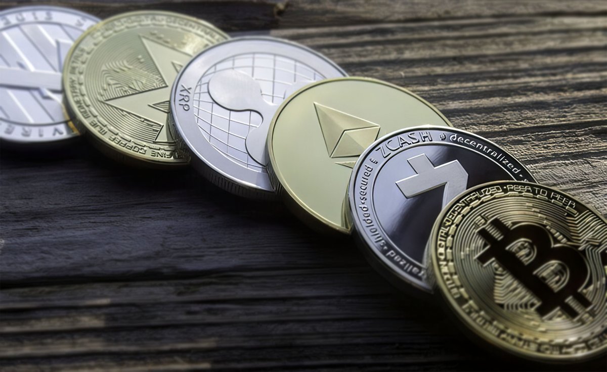 Крип валюта. Биткоин. Spain tax. Криптомонеты. Comprar criptomonedas españa.