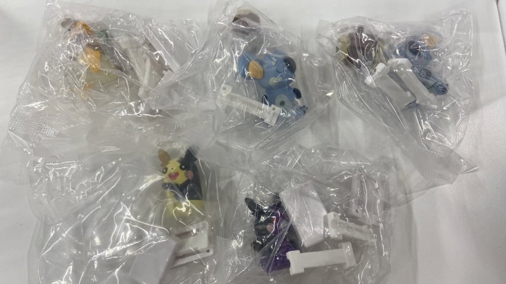 fupina0416's tweet photo. ポケモン ぎゅっと 抱きつき ケーブルカバー 3 交換 

譲 モルペコ(まんぷく)、モルペコ(はらぺこ)、ネッコアラ、カモネギ

求 ヒバニー

都内手渡しまたは郵送でのお取引希望です。
お心当たりのある方いらっしゃいましたらリプまたはDMお願い致します🙇‍♀️ https://t.co/l5iHnZinyV