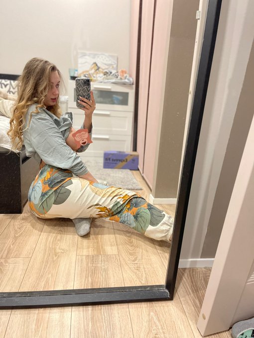 Murrrr🌙 https://t.co/ijDmPlFLqN