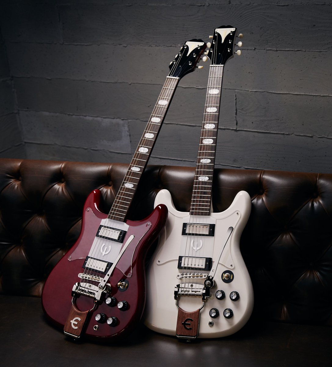 The Crestwood first appeared in 1958 and it was renamed Crestwood Custom in 1959; it was Epiphone's first two-pickup solid-body electric guitar design. #epiphone #foreverystage