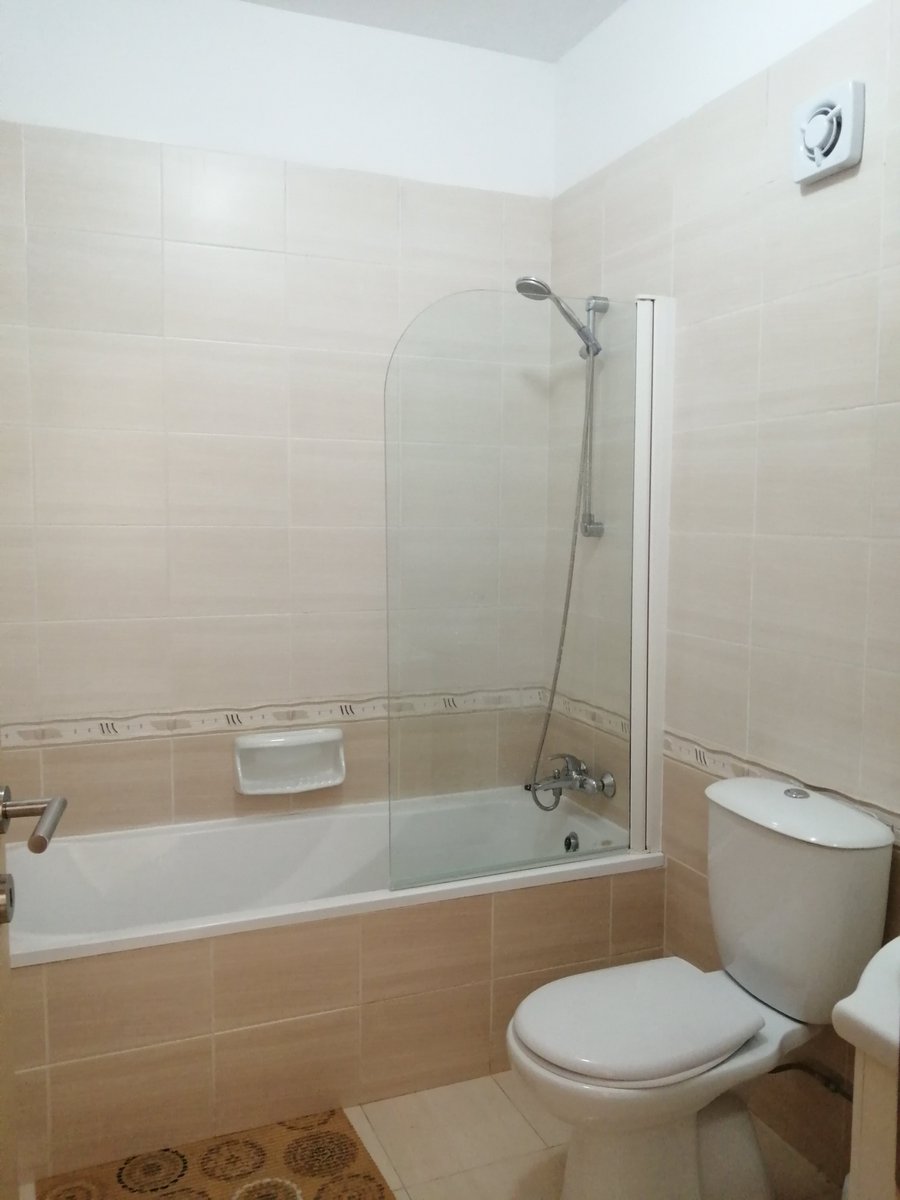 We have just installed a brand new pressure pump so that you can enjoy an invigorating shower