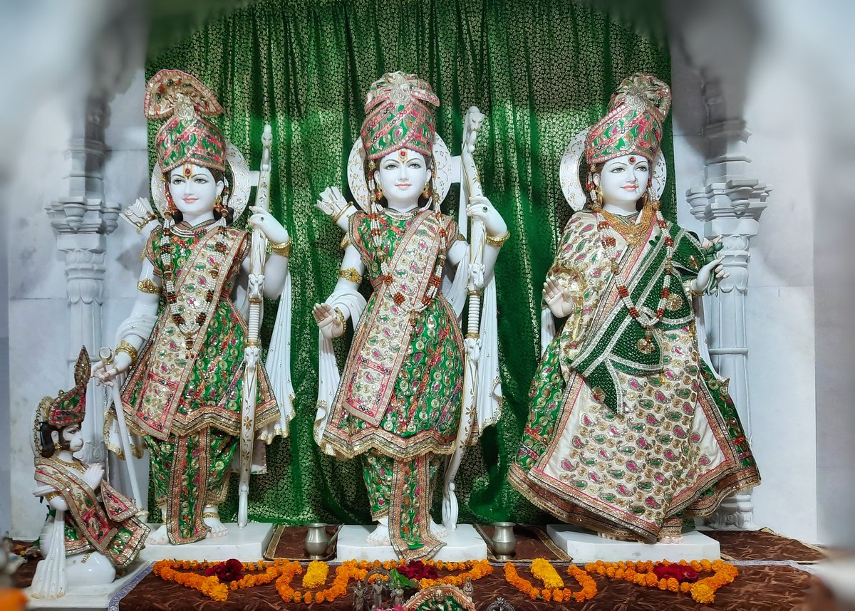 Somnath_Temple's tweet photo. श्री राम मंदिर, प्रभासक्षेत्र - गुजरात (सौराष्ट्र)
दिनांकः 09 फरवरी 2022, माघ शुक्ल अष्टमी - बुधवार 
मध्याह्न शृंगार
02220481 https://t.co/KjWD9Y37O5