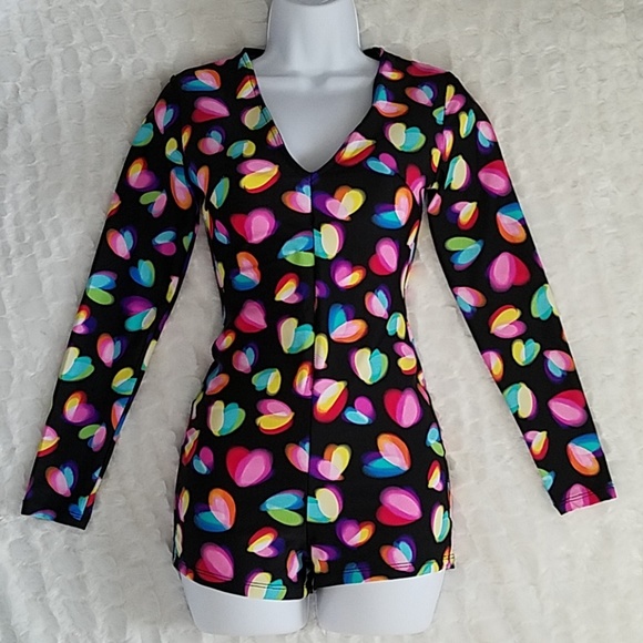 Chilispice's tweet image. So good I had to share! Check out all the items I'm loving on @Poshmarkapp from @awwlibrary @DiamondEyesIntl #poshmark #fashion #style #shopmycloset #dooneybourke #therapy: posh.mk/qP9ywa13unb