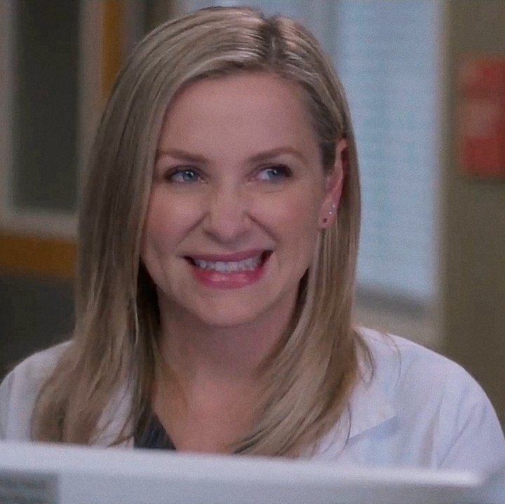 SantosVello's tweet photo. ⓘ this user misses Arizona Robbins https://t.co/9c2S6p6cO9