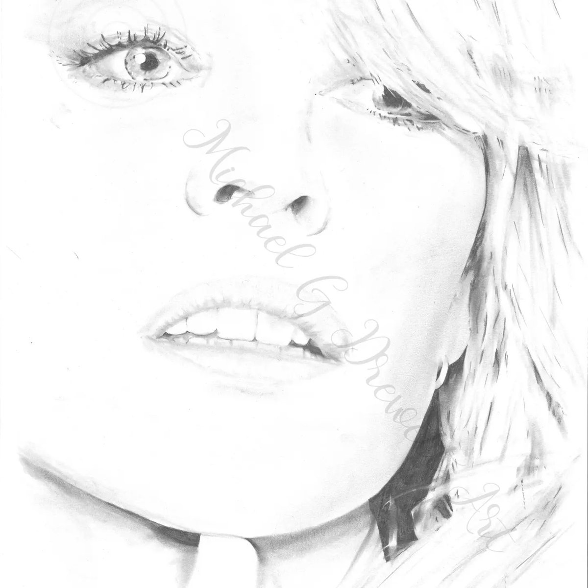 Thinking this portrait of <a href="/kylieminogue/">Kylie Minogue</a> would look oustanding as a large canvas print. Thoughts? 
#kylieminogue #pencilsketch #faceblindart