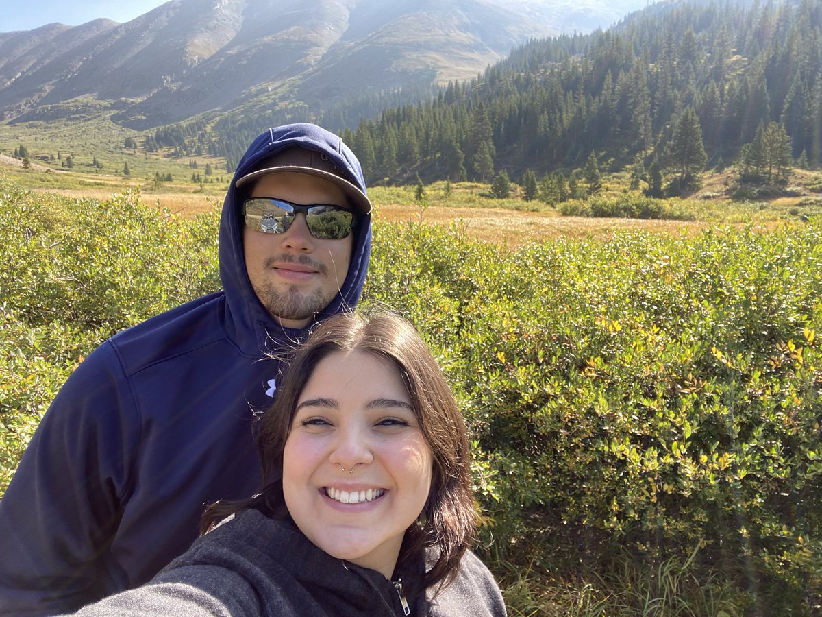 joshrom200012's tweet photo. Happy 20th Darlin!❤️🍷 https://t.co/ZCrN1xR1MV
