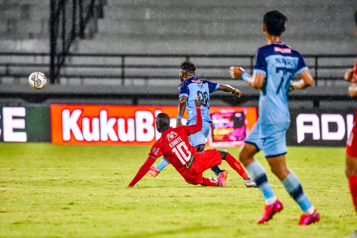 NeriusAlom's tweet photo. 𝗡𝗲𝘃𝗲𝗿 𝗚𝗶𝘃𝗲 𝘂𝗽 🔥🔥🔥🔥🔥

#alom96 https://t.co/b0EwB8TccE
