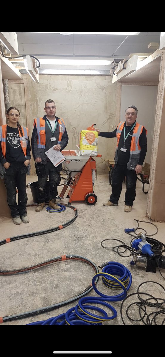 Rob Moore tweet media