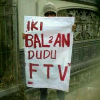 DIRGAHAYU <a href="/pasoepati/">Pasoepati</a>
Kurangi drama, perbanyak aksi cinta.
Hargai setiap independen/suku/korwil dan kelompok lain dengan cara yg paling SEJATI.
Terakhir, ojo gur kua kui kua kui, liyane yo pengen berpartisipasi
Salam Edan Tapi Mapan!!!!!! #22ThPasoepati