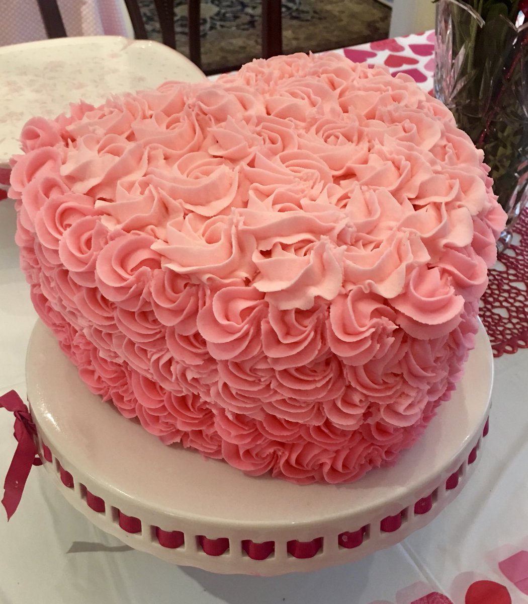 BarbaraEsatto's tweet photo. Don't let Valentine'sDay get lost in the #SuperBowl shuffle
See #http://www.thechocolategoddess.com/ for recipes from TheChocolateGoddess #GourmetGoddess  and #TheGoddessontheGo for #Valentine'sDayDesserts and #Valentine'sDayMeals https://t.co/eY6CHxbNnV