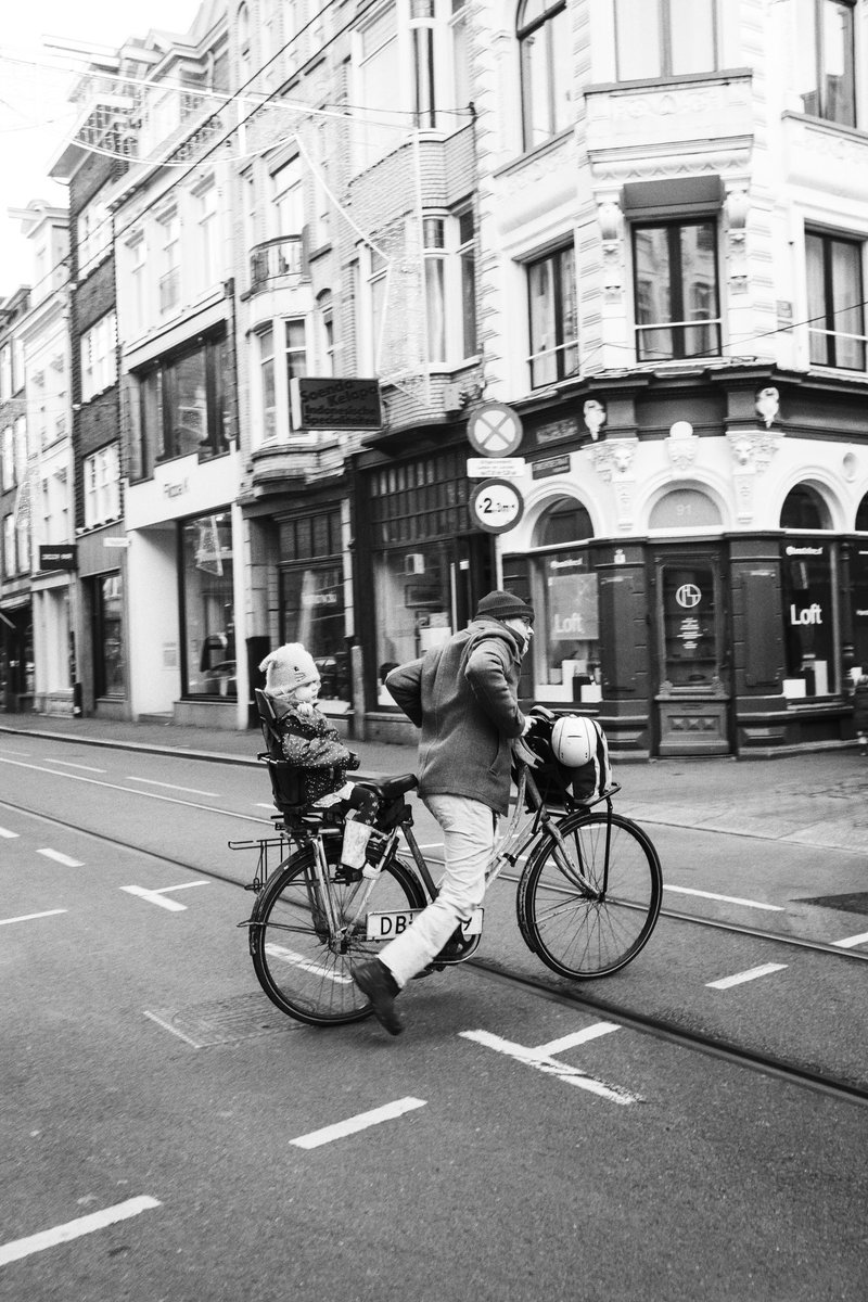 ‘let’s go’

#Amsterdam #x100f @nikcollection