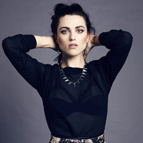 If you see this tweet, quote it with 4 pics that expose your taste in women.