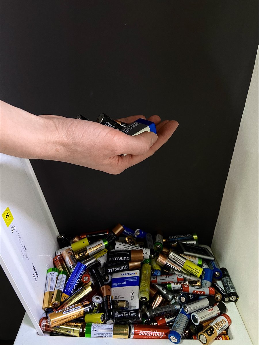 BpmElma's tweet photo. Caring about our planet means caring about the people on it. The involvement of our employees helps contribute to keeping the ecosystem safe. We are sorting the waste, collect used batteries and regularly send paper stock for recycling. Join us! https://t.co/IKYvnTzgkw
