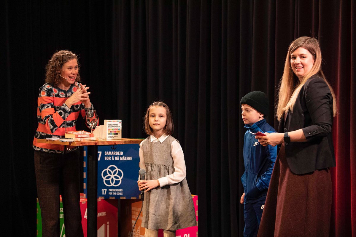 BSGS_UiB's tweet photo. 📢The SDG Conference Bergen is on! Registration is open throughout the conference. Sign up and head to 'main stage' to watch #SDGbergen22 live👉https://t.co/UeLffwDOEM… https://t.co/Yvsq7hW3Zh