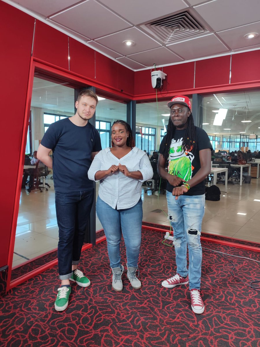 Browngalnessa's tweet photo. #Vybeayard Germany we deaa @deejaypatiz na uwivu apo itakuuaa🤣🤣 @VybezRadioKE kasongee https://t.co/hP4GgMA1Xn