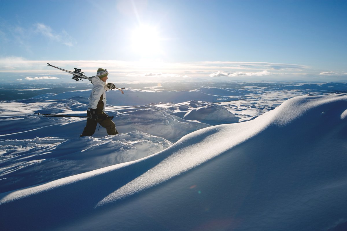 ⭐ From today all covid related entry restrictions are lifted when entering Sweden from another EU/EEA country + Switzerland. 🤗
In Sweden, the majority of restrictions will also start to be removed from today. visitsweden.com
📷 Henrik Trygg/imagebank.sweden.se