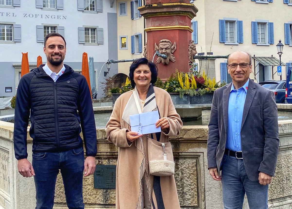 PowerRunCharity - Startgeld gespendet - Scheck übergeben. Der PowerRunCharity fand statt im Rahmen der World Triathlon Powerman Long Distance Duathlon World Championships 18-19 Sep 2021.
powerman.swiss/powerruncharit…
#powermanzofingen #swisstriathlon <a href="/SwissTriathlon_/">Swiss Triathlon</a> #swissduathlon