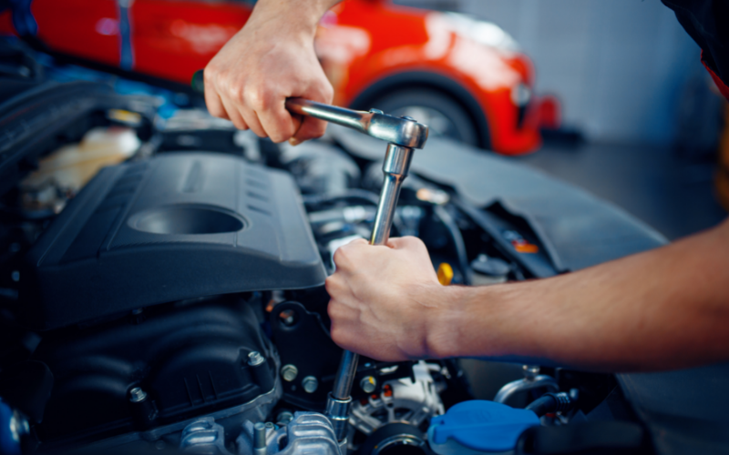 Vertuhonda's tweet photo. Looking for an aftersales service?

You can rely on us for your: 
- MOTs 
- Services 
- Repairs 
- Parts and Accessories

Find out more and book online, in just a few simple steps >> https://t.co/R9T1utL1ym

#VertuMotors https://t.co/DYgGgobYst