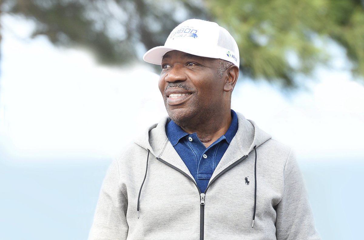 À mon meilleur ami, mon confident, mon partenaire de tout temps… Joyeux anniversaire <a href="/PresidentABO/">Ali Bongo Ondimba</a> 🎂
Chaque moment avec vous est précieux.
Pour toujours. ❤