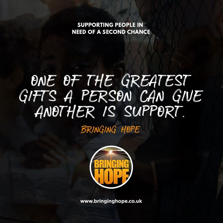 BringingHopeUK's tweet photo. SOMEONE you know, NEEDS YOUR SUPPORT right NOW, but they will never ask! #MakeTheCall #SendTheMessage #ReachOut
.
#BringingHope #support #help #love #compassion https://t.co/8KiS8r3uZz