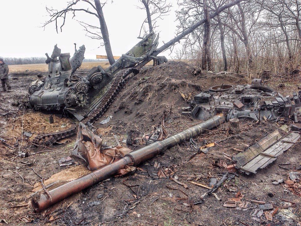 Разрыв танков. Танк т 64 ВСУ. Т64 боекомплект.