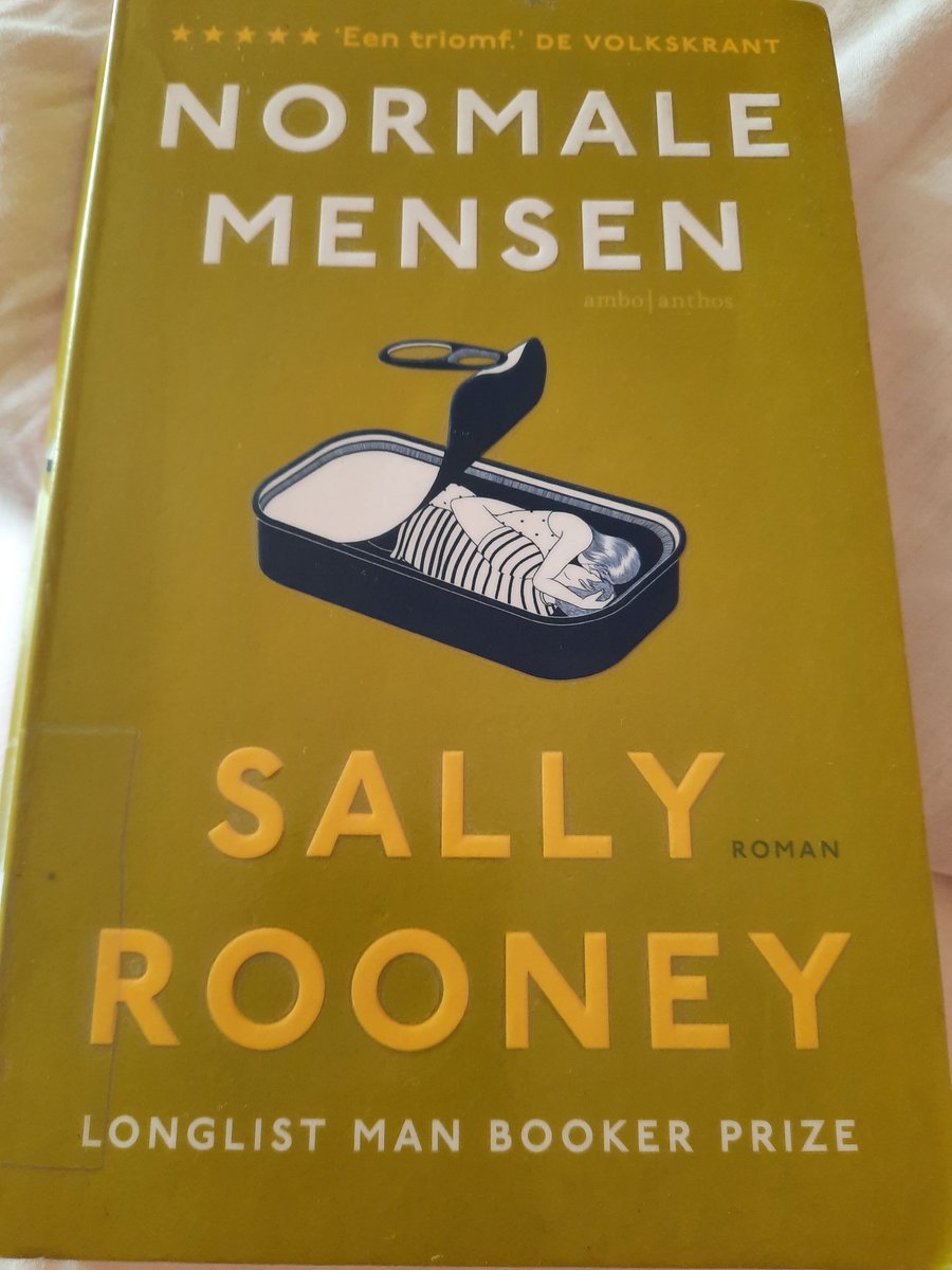 HerveVandeWeyer's tweet photo. Lesvrije week, dat is ook leeswerk. Wat een mooi verhaal over het leven zoals het is: "Mensen kunnen elkaar echt veranderen." De slotzin vat het mooi samen.
#normalemensen #sallyrooney https://t.co/OvcS2hfN4o