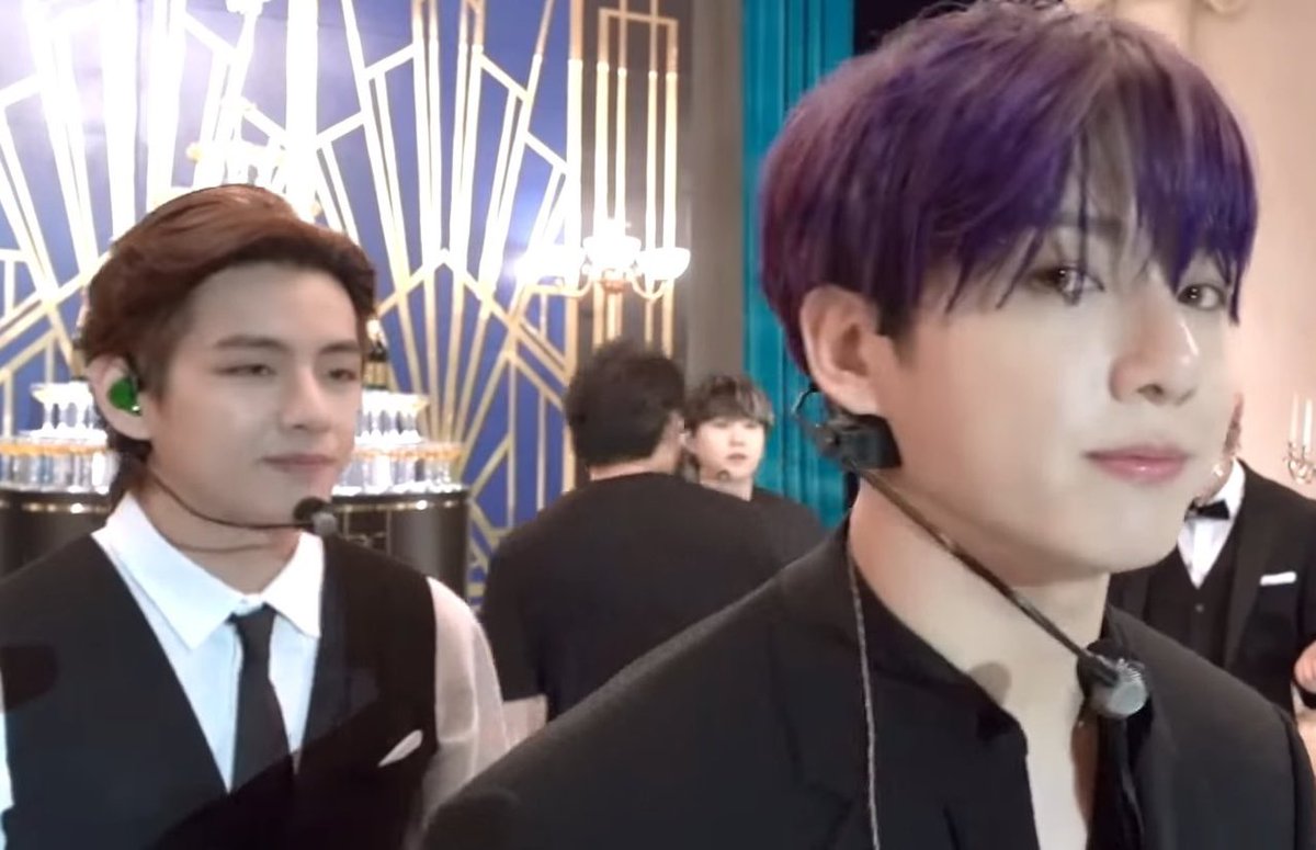 dionyxxsustkx's tweet photo. TAEKOOK ARE SO FUNNY AND CUTE AT THE SAME TIME 😭 https://t.co/l7wDthEISE